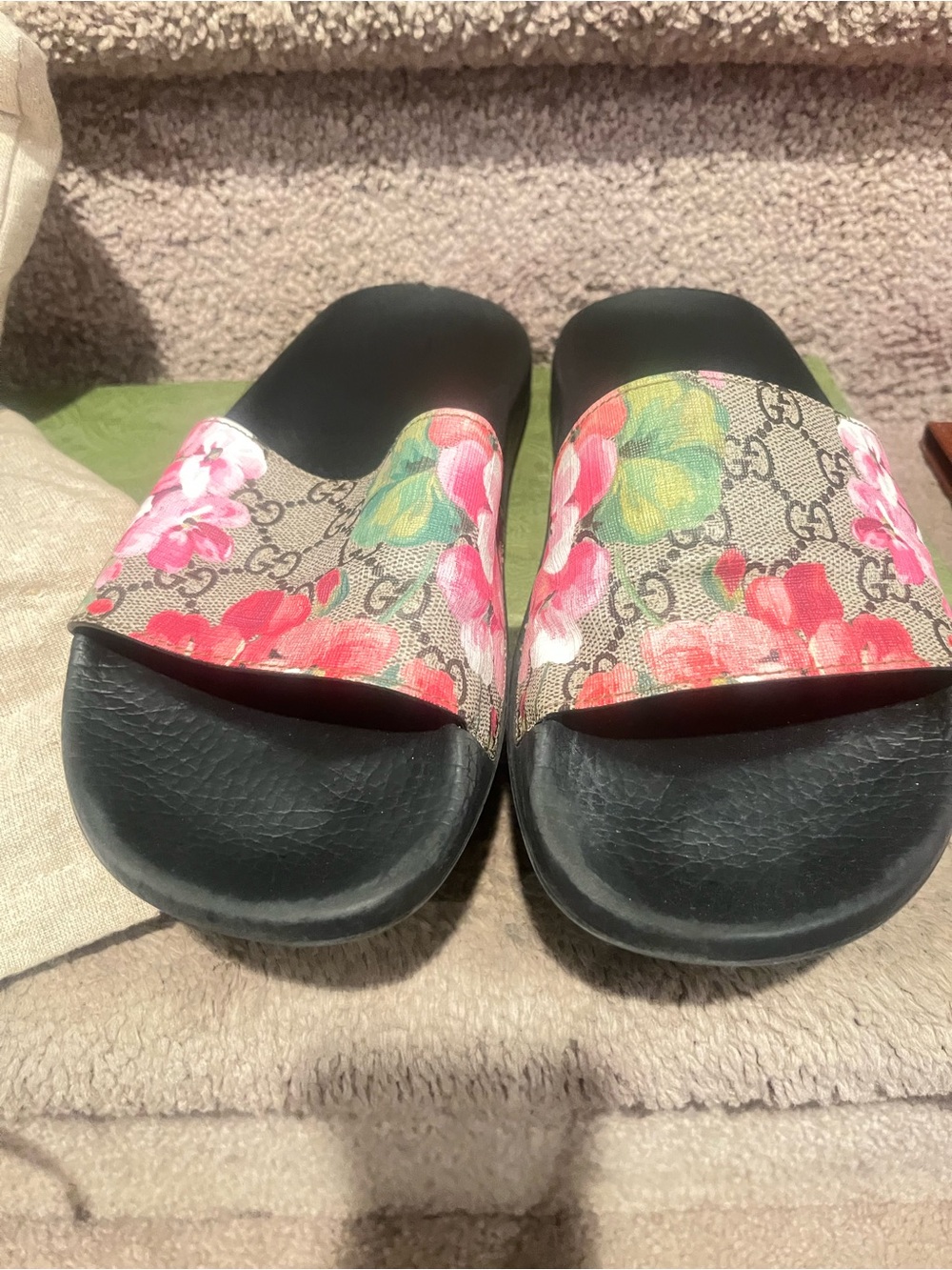 Size 9 & authentic Gucci Floral GG Canvas Slide Sandals - Pink & Green Floral